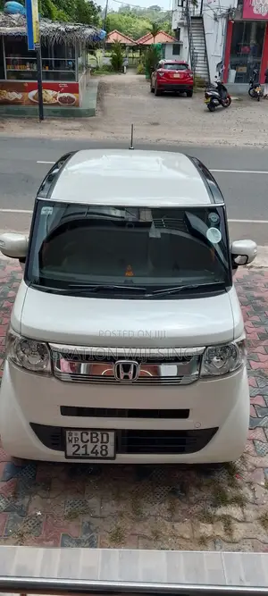 Honda N-Box 660 FWD 2015 Ivory