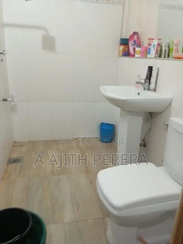 Room For Rent-Nugegoda Near High Level Road