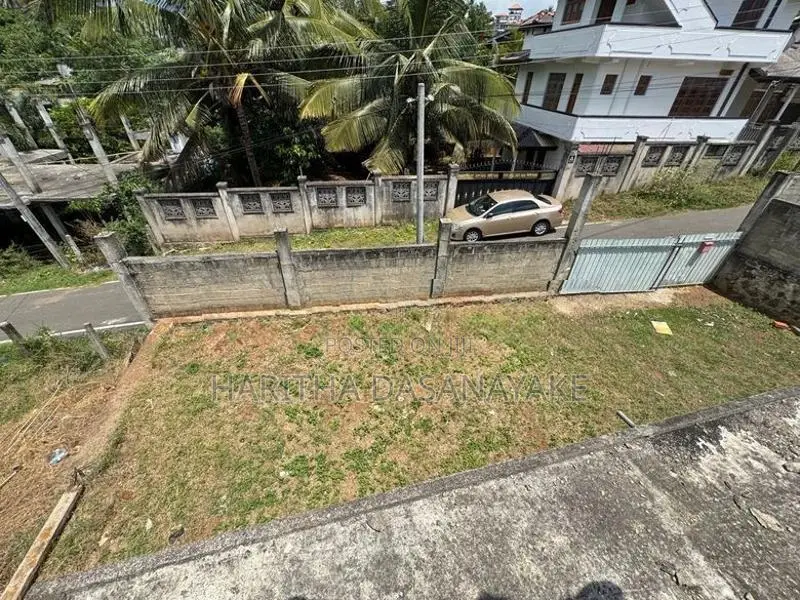 Land With House Construction For Sale In Pallekele, Kandy