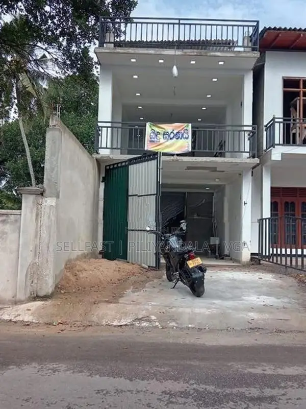 නව වයාපාර ස්ථානයක් විකිණීමට - පිළියන්දල