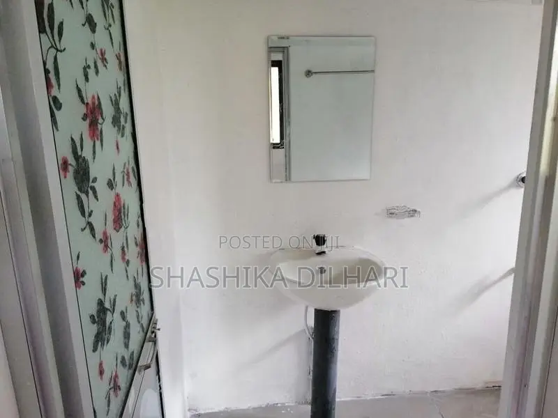 Rooms At Pannipitiya