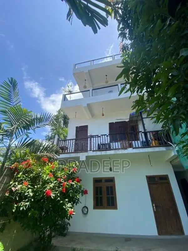 3 Bedrooms Rent In Weligama