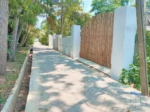 Building for Sale in Weligama