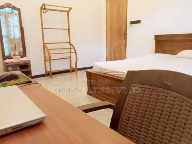 Building for Sale in Weligama