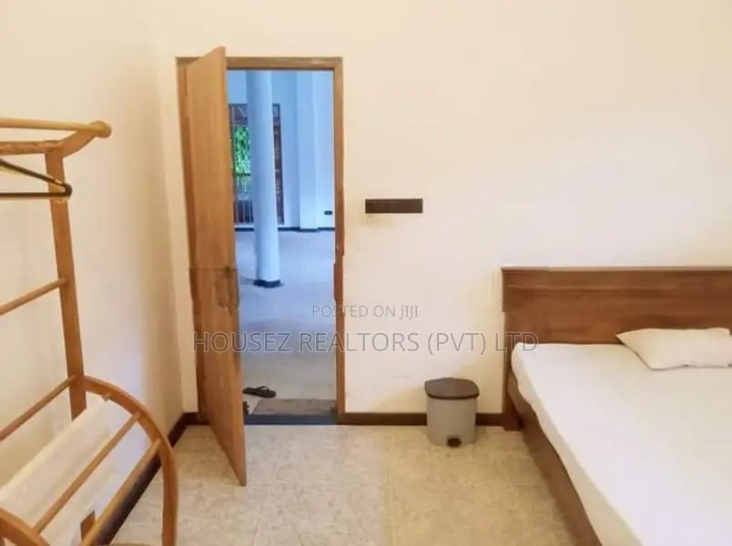 Building for Sale in Weligama