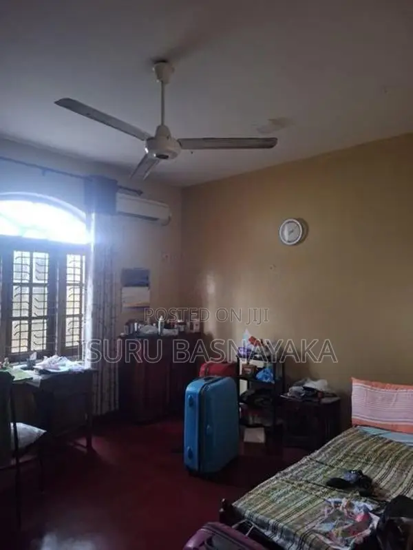 07 Rooms Houes for Rent Kaduwela Korathota Athurugiriya