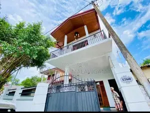 Modern Two Storey House for Sale in Athurugiriya