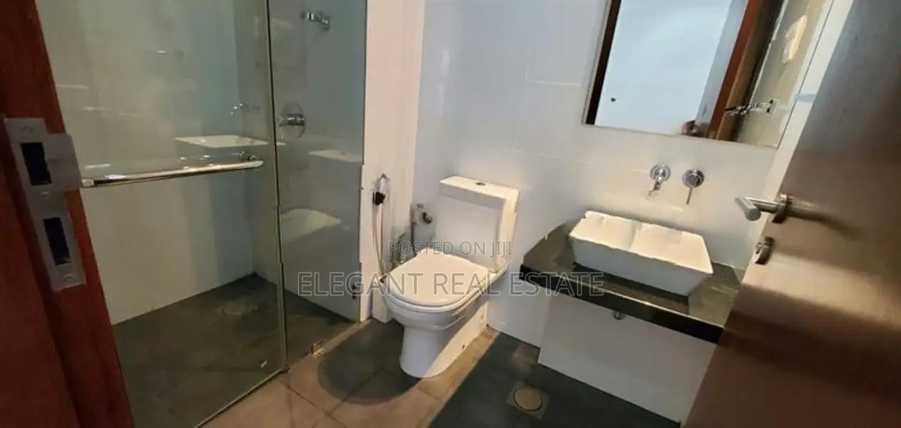 Emperor - 02 Bedroom Apartment for Rent in Colombo 03 (a3874)