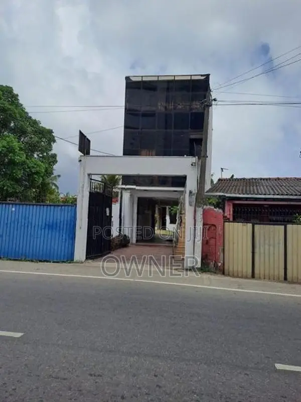 Commercial Building for Rent in Battaramulla
