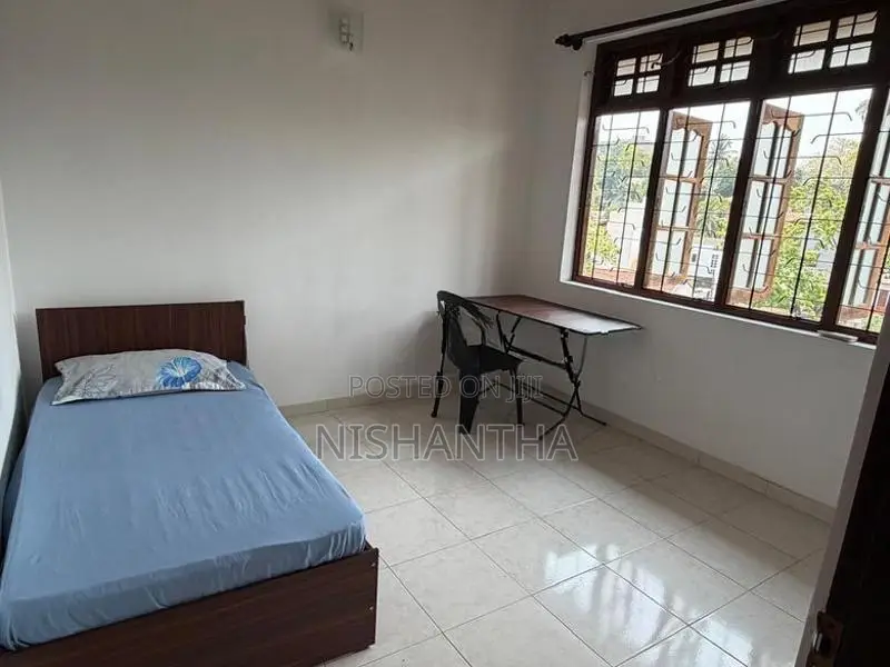Furnished Room For Rent Male Student At Battaramulla Kumaragewatta