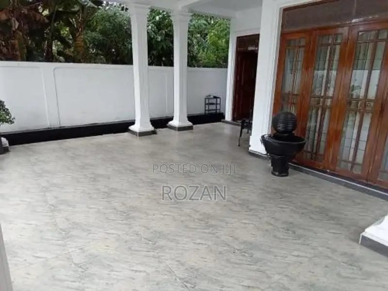 Luxury House for Sale in Negombo