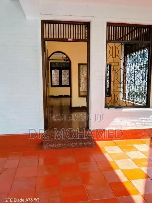 Houses with Land for Sale - Kandy City