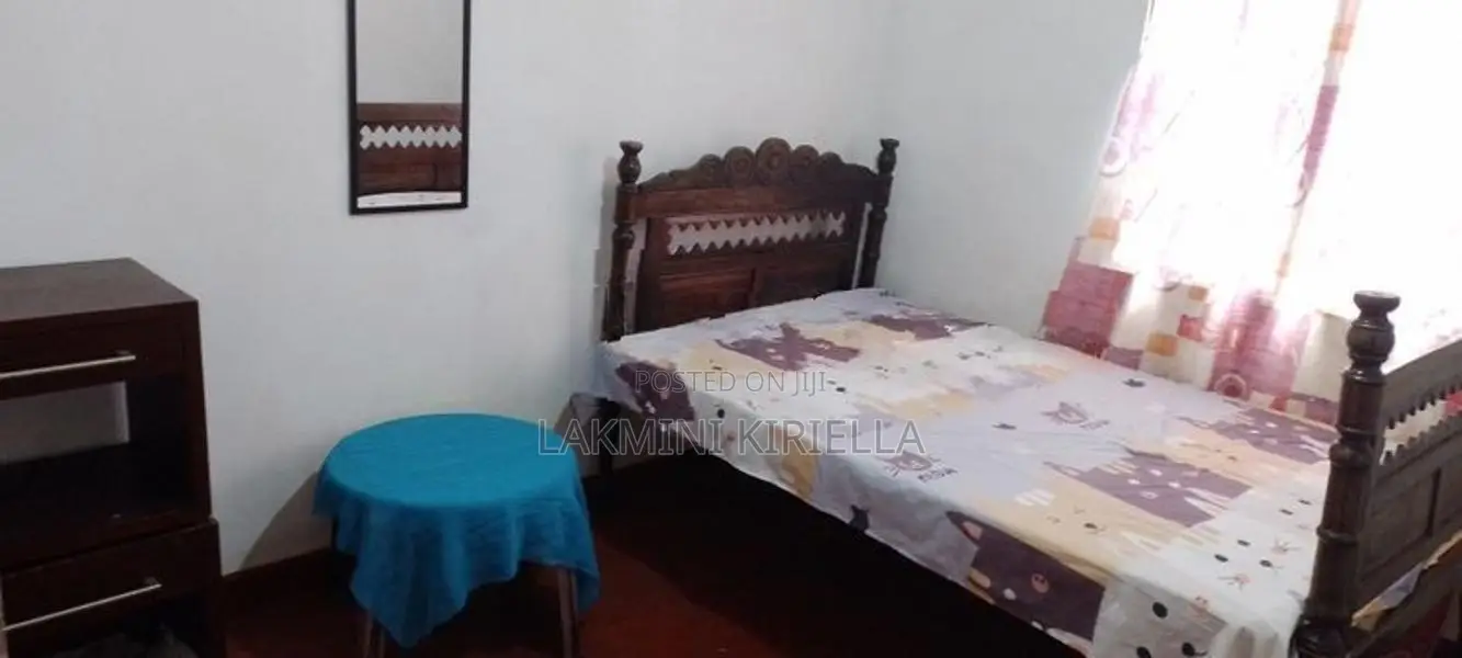 Room For Rent In Nawinna A Lady Maharagama