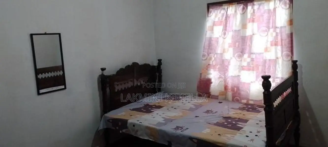Room For Rent In Nawinna A Lady Maharagama