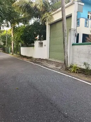 Modern Luxury House in Kurunegala