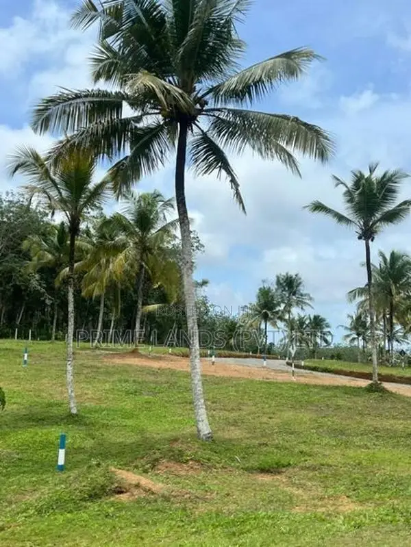 Land for Sale Aluthgama