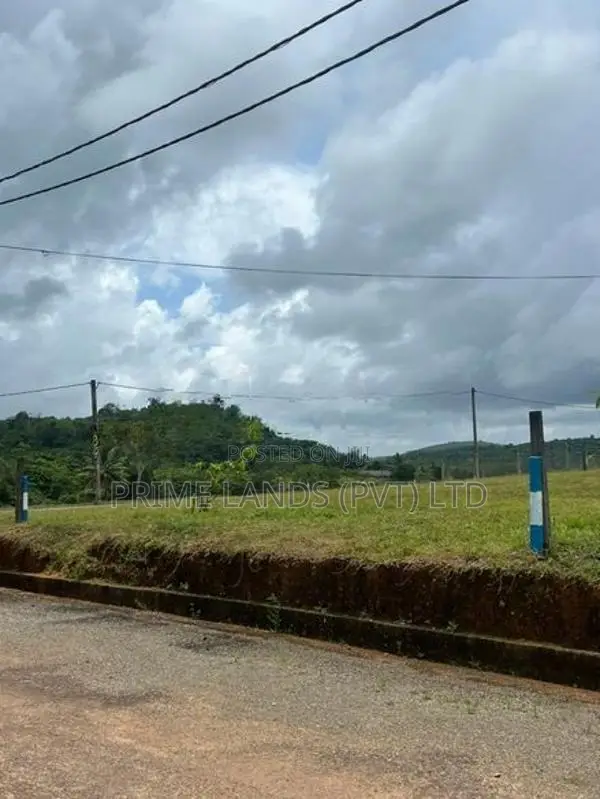 Land for Sale Aluthgama