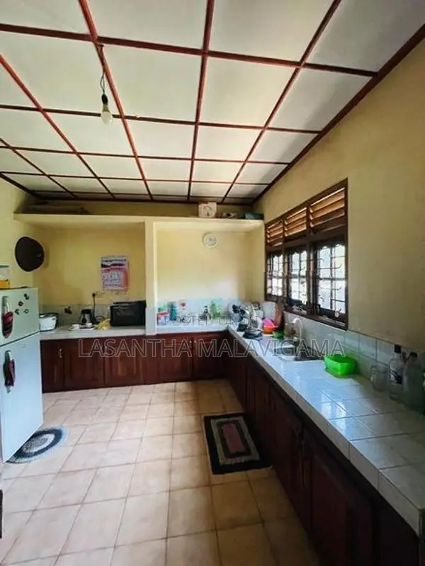 14 Perch Single Storey Houses for Sale in Athurugiriya