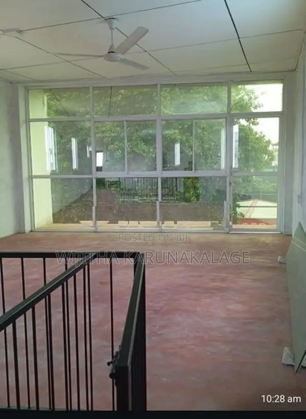 2100 Sq Ft Building Space for Rent at Moratuwa