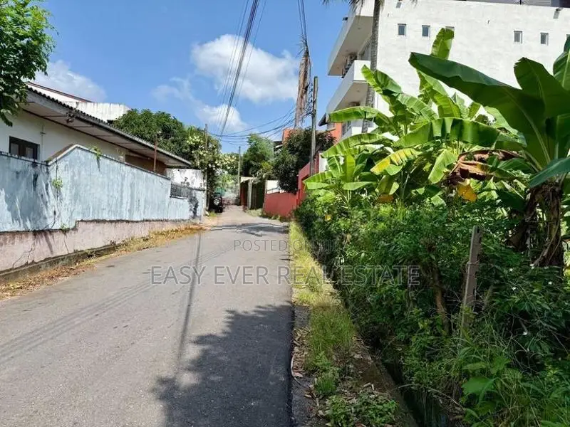 Prime Land for Sale in Thalawathugoda