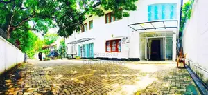 Luxury Saloon/ Wellness Studio/ Office Space For Rent - Colombo 07