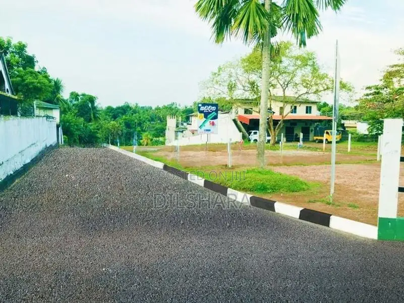 Kekanadura Land for Sale