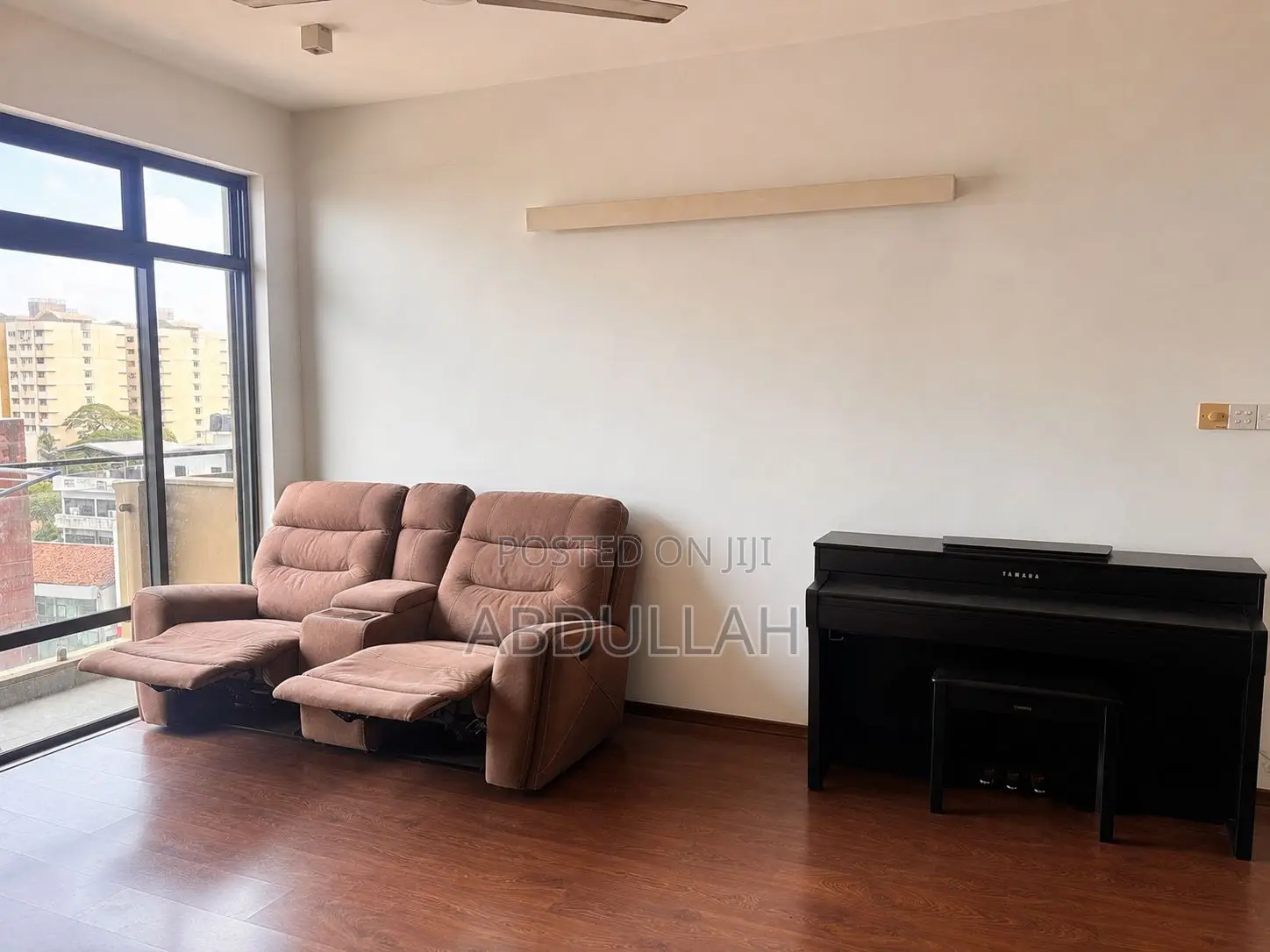 3bdrm Apartment in Narahenpita for rent