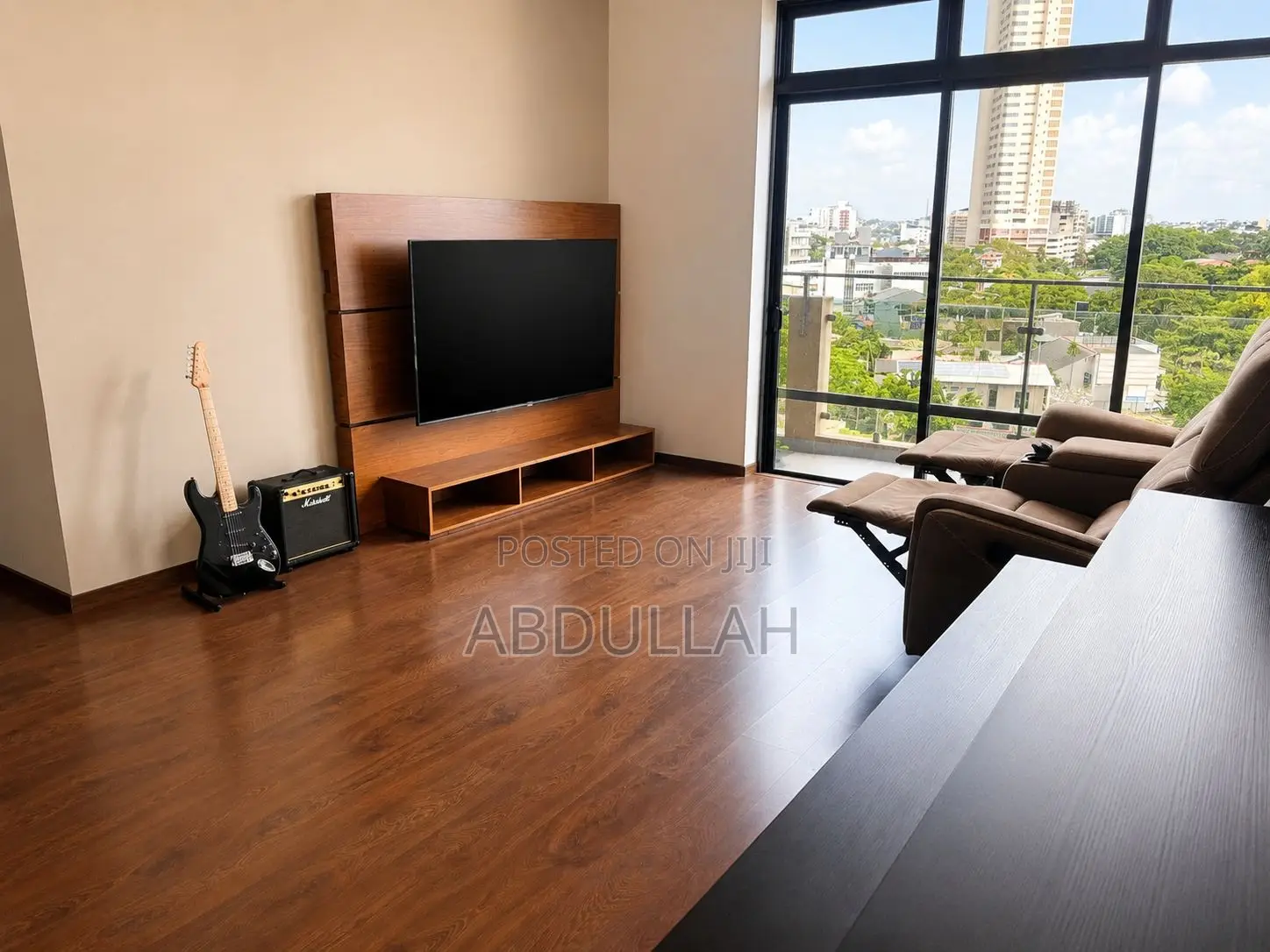 3bdrm Apartment in Narahenpita for rent