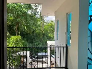 Luxury Modern House Kuliyapitiya