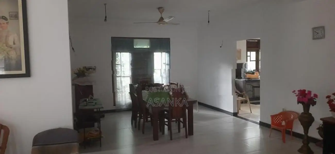 House for Sale in Kahathuduwa Koralaima