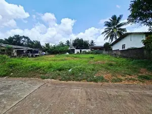 අතුරුගිරිය, හොරකැටිය පාරේ පිහිටි ඉඩමක් විකිණීමට ඇත. (ID : ATHU041S)