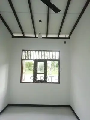 Strong structure single Storied House Sale Homagama