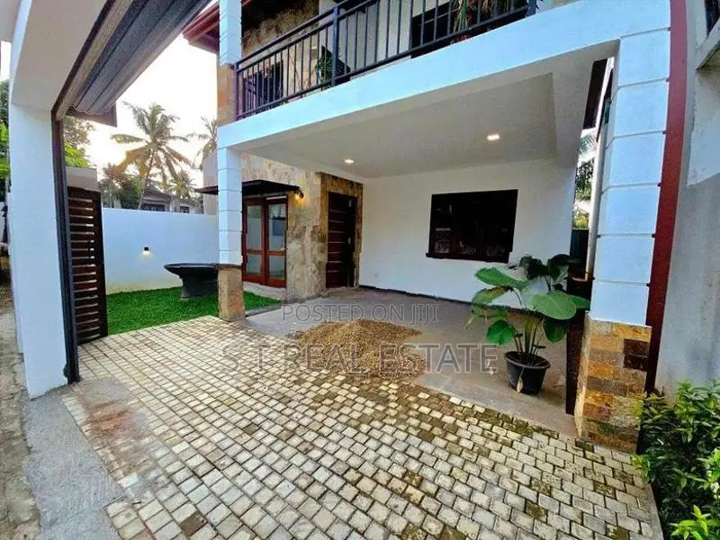 Newly Build Luxury 2 Story House For Sale In Hokandara