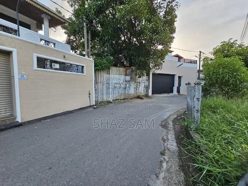 10.5 Perch Bare Land For Sale – Prime Kirulapone Location In Colombo 5
