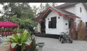 Kottawa Horana Road Hotel For Rent (Cabanas)
