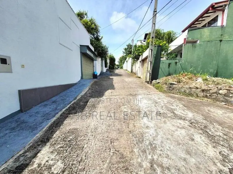 10 Perches Residential Bare Land For Sale Koswatha
