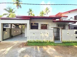 Newly Build Single Story House for Sale Diyagama