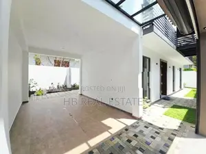 Architecture Designed Luxury Two Story House Siddamulla