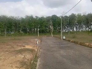 කොට්ටාව තලගල බස් පාරට 1.5km