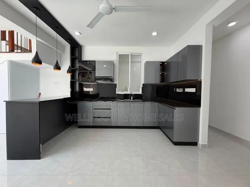 Brand New Luxury House For Sale - Maharagama