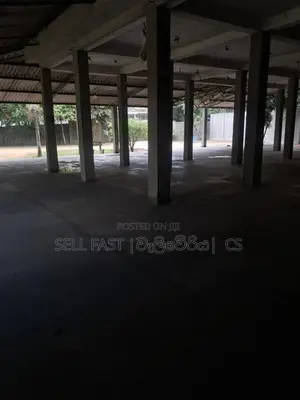 Building for rent in Belummahara | Gampaha (facing Kandy road )