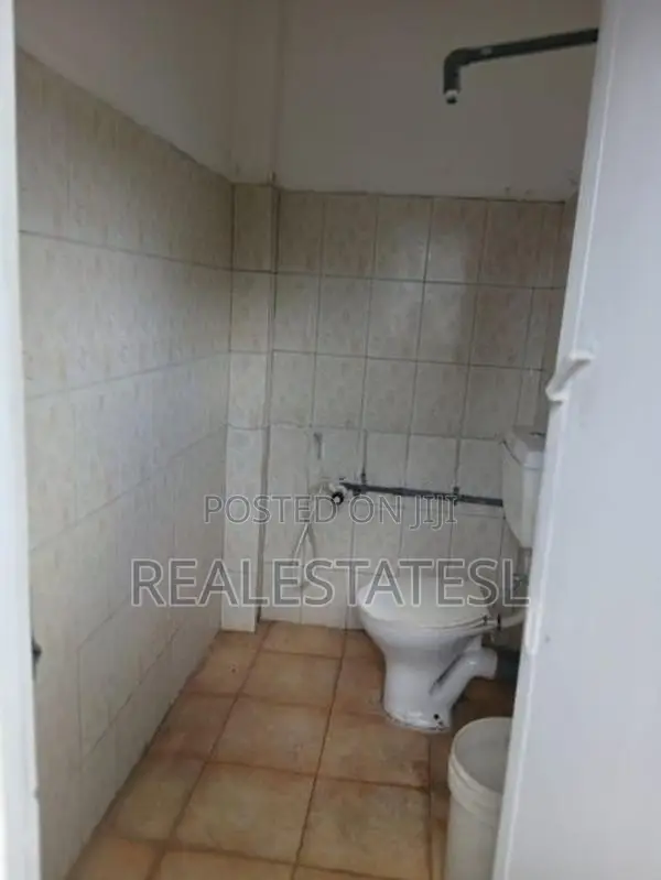 460 Sqft Office space for rent at WA Silva mw Colombo 6