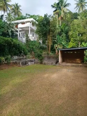 4BED HOUSE FOR SALE IN KANDY (SP1274)