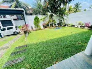 12 Perch Luxury Two Storey House for sale in Athurugiriya