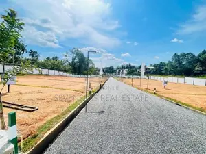 land for sales athurugiriya road kaduwela