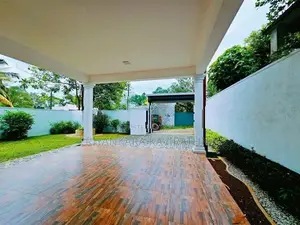 Uncommon Luxury House For Sale in Kasbawa With 15 Perches