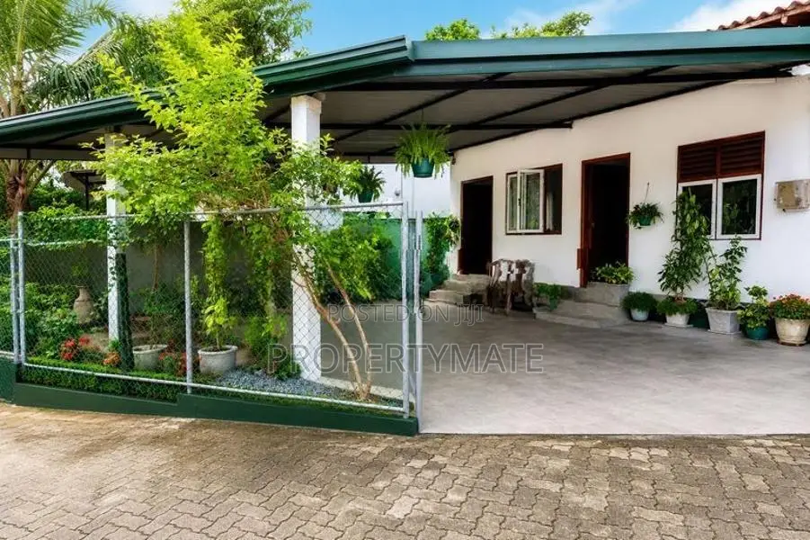 House for sale in Piliyandala Madapatha rd