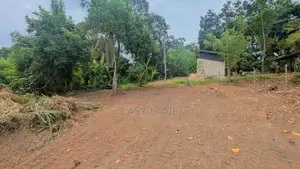 මීරිගම අධිවේගී පිවිසුමට ඉතා ආසන්නයෙන් නේවාසික ඉඩමක් / SA 7740