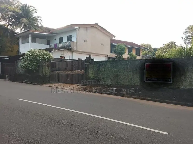 COMMERCIAL LAND FOR RENT IN NUGEGODA (SP1280)