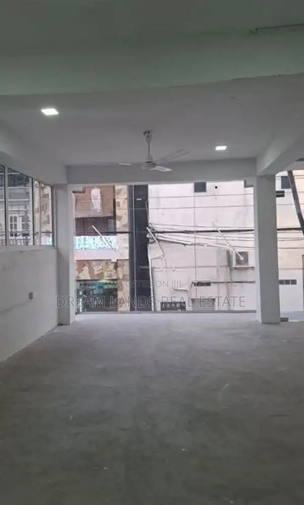 COMMERCIAL SPACE FOR RENT IN THALAWATHUGODA (SP1281)